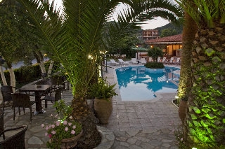 Imagen de la piscina del Hotel Pyrgos, Ouranopolis. Foto 14