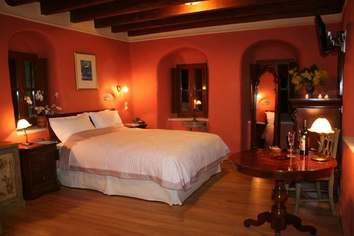 Imagen de la habitación del Hotel Pyrgos Petropoulaki. Foto 13