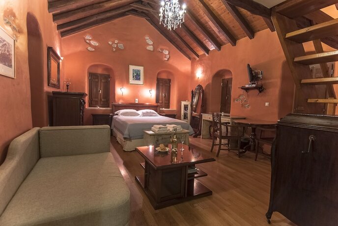 Imagen de la habitación del Hotel Pyrgos Petropoulaki. Foto 16