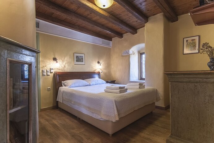 Imagen general del Hotel Pyrgos Petropoulaki. Foto 8