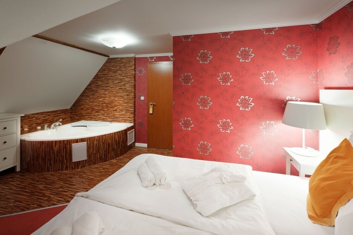 Imagen de la habitación del Hotel Pytloun Design Self Check-in. Foto 16