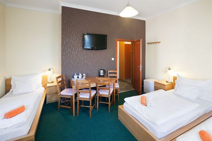 Imagen de la habitación del Hotel Pytloun Self Check-in Liberec. Foto 10