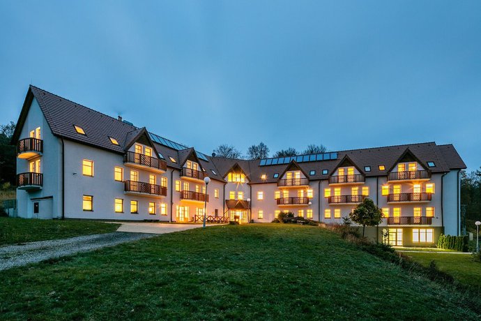 Imagen general del Hotel Pytloun Wellness Hasi&scaron;tejn. Foto 2