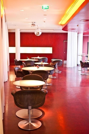 Imagen del bar/restaurante del Hotel Q, Charlottenburg. Foto 2