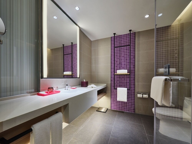 Imagen de la habitación del Hotel Q Hotel Shanghai Pudong. Foto 12