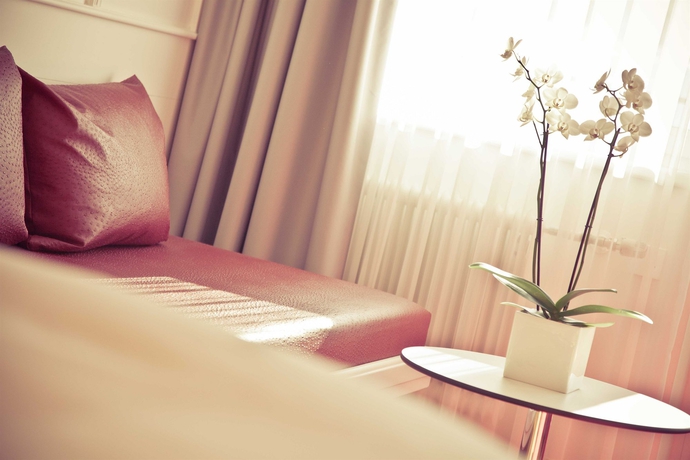 Imagen de la habitación del Hotel Q Maria Theresia. Foto 6