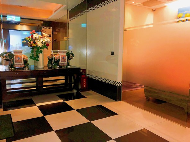 Imagen de los interiores del Hotel Q Motel. Foto 20