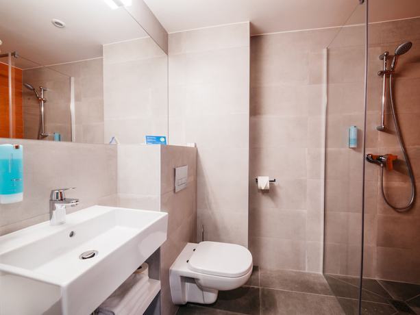 Imagen de la habitación del Hotel Q Plus Katowice. Foto 11