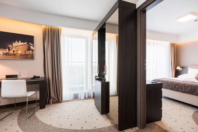 Imagen de la habitación del Hotel Q Plus Krakow. Foto 14