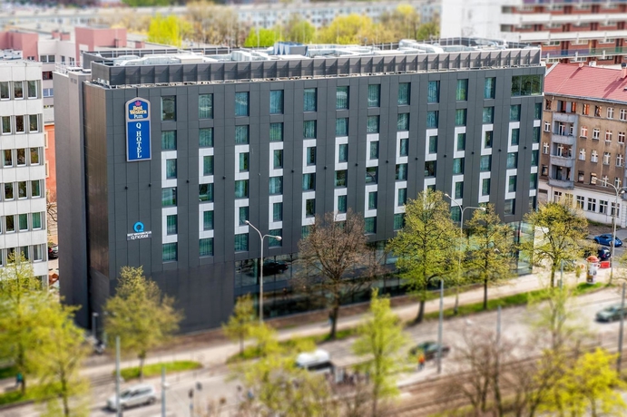 Imagen de los exteriores del Hotel Q Plus Wroclaw. Foto 12