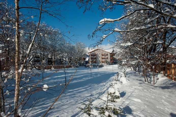 Imagen de los exteriores del Hotel Q! Resort Health Spa Kitzbuhel. Foto 16