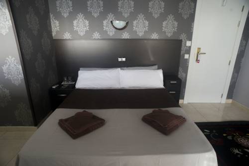 Imagen de la habitación del Hotel Q Royal. Foto 4