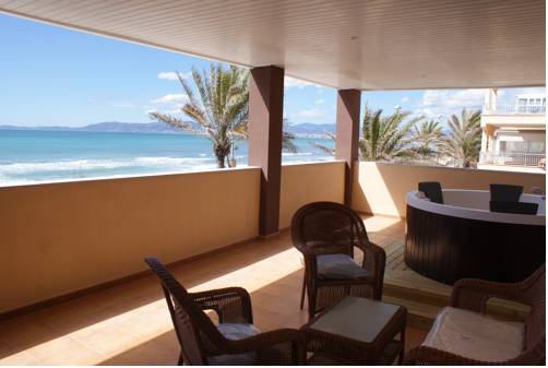 Imagen de la habitación del Hotel Q Royal. Foto 9