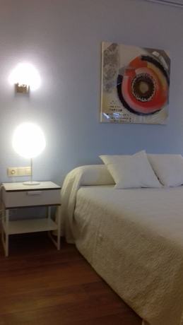 Imagen de la habitación del Hotel Q Viveiro. Foto 9