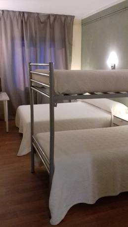 Imagen de la habitación del Hotel Q Viveiro. Foto 10