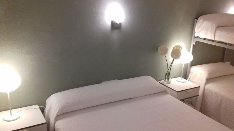 Imagen de la habitación del Hotel Q Viveiro. Foto 11