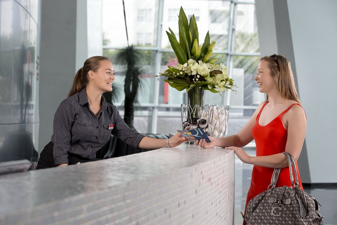 Imagen de los interiores del Hotel Q1 Resort and Spa. Foto 12