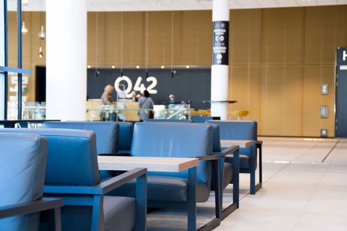 Imagen del bar/restaurante del Hotel Q42. Foto 5