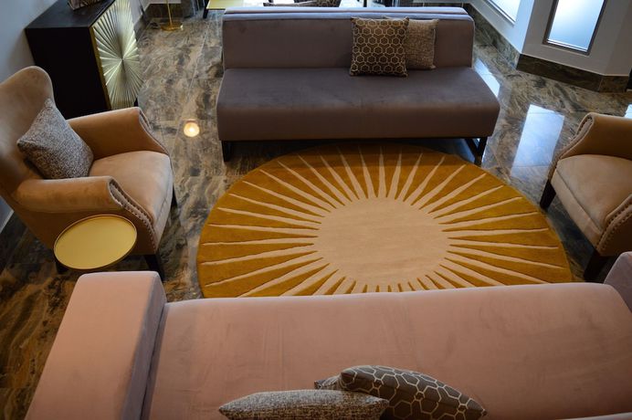 Imagen del bar/restaurante del Hotel Q8 Boutique. Foto 3