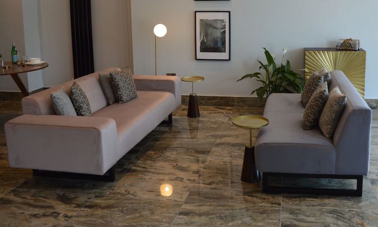 Imagen del bar/restaurante del Hotel Q8 Boutique. Foto 4