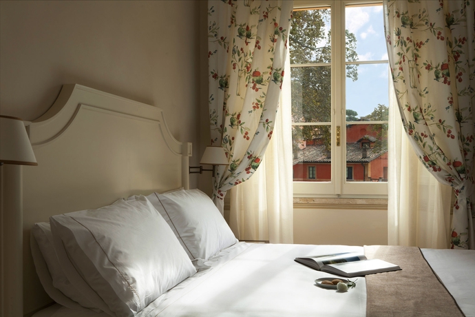 Imagen de los interiores del Hotel QC Grand Roma. Foto 12