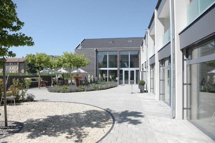 Imagen general del Hotel QCM Campus. Foto 3