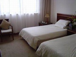 Imagen de la habitación del Hotel QIAN DAO HU HUANG PU. Foto 2