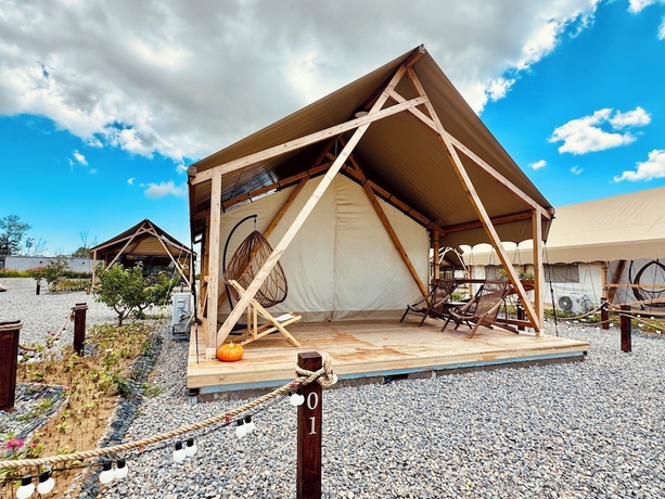 Imagen de la habitación del Hotel QING Luxury Campground. Foto 3