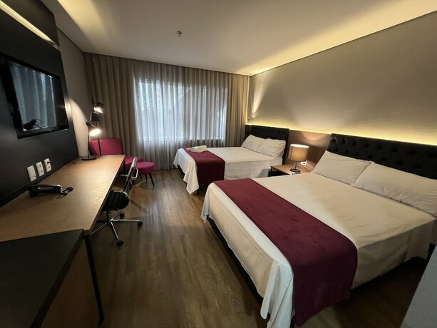 Imagen de la habitación del Hotel QS Marista by Marzani Host. Foto 17