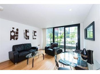 Imagen general del Hotel Q-Suites. Foto 7