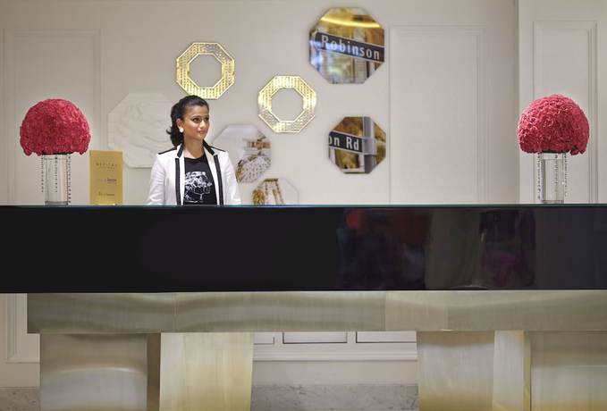 Imagen de los interiores del Hotel QT Singapore. Foto 8
