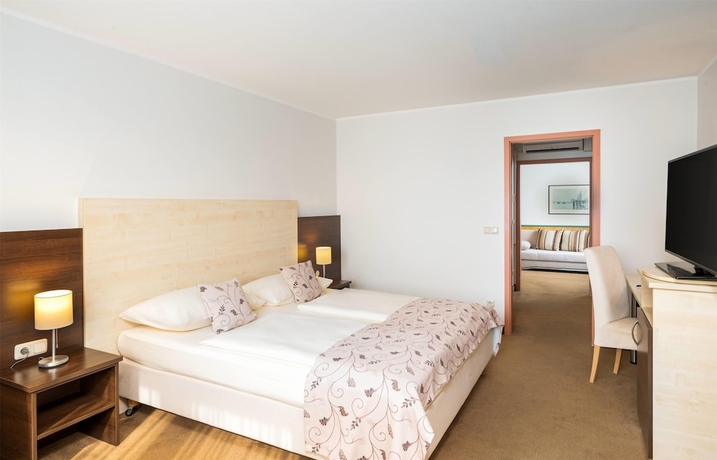 Imagen de la habitación del Hotel QU Augsburg. Foto 4
