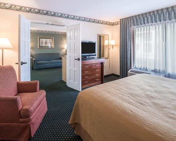 Imagen de la habitación del Hotel QUALITY INN AND SUITES, Lexington. Foto 3