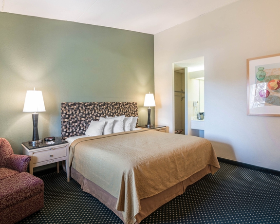 Imagen de la habitación del Hotel QUALITY INN AND SUITES, Lexington. Foto 8