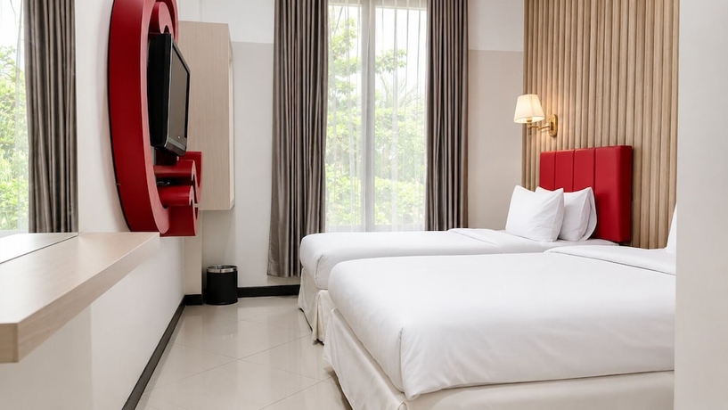 Imagen de la habitación del Hotel QUEEN CITY HOTEL. Foto 6