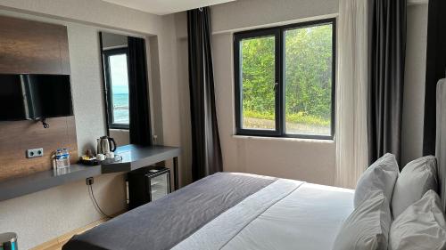 Imagen de la habitación del Hotel QUEEN PALACE HOTEL TRABZON. Foto 18