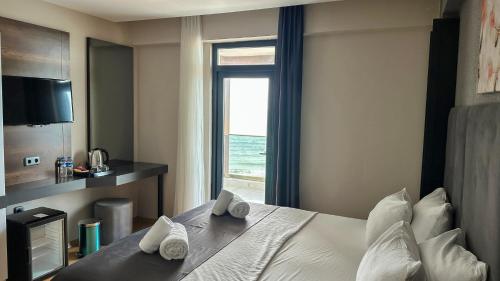 Imagen de la habitación del Hotel QUEEN PALACE HOTEL TRABZON. Foto 19