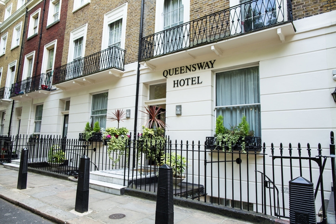 Imagen de los exteriores del Hotel QUEENSWAY. Foto 16