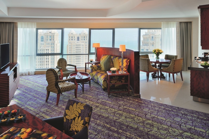 Imagen de los interiores del Hotel Qabila Westbay. Foto 11