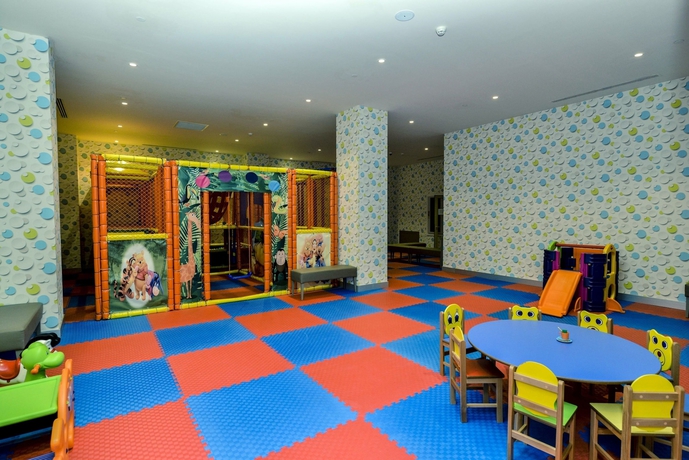 Imagen de los interiores del Hotel Qafqaz Tufandag Mountain Resort. Foto 19