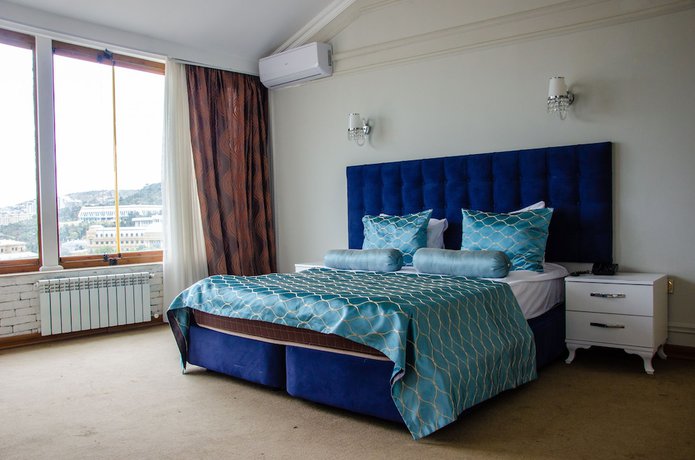 Imagen de la habitación del Hotel Qala. Foto 7