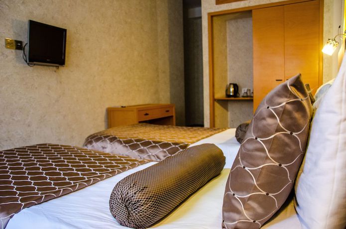 Imagen de la habitación del Hotel Qala. Foto 19