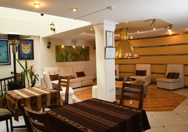 Imagen de la habitación del Hotel Qalasaya. Foto 14