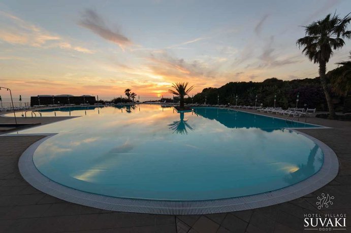 Imagen de la piscina del Hotel Qalea Pantelleria. Foto 16