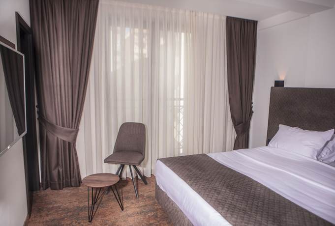 Imagen de la habitación del Hotel Qama. Foto 8