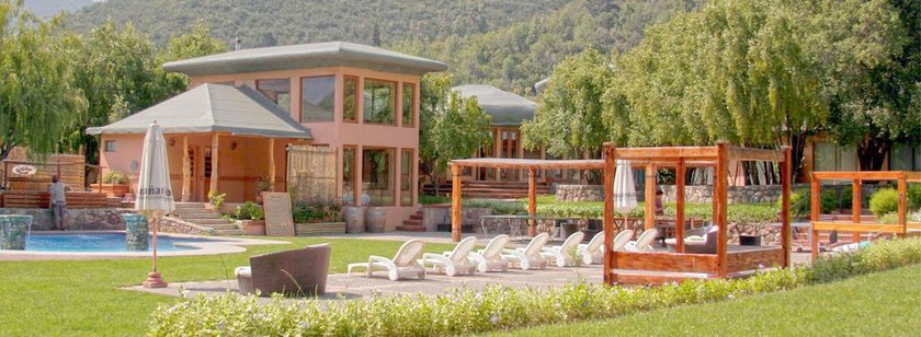 Imagen de los exteriores del Hotel Qamaqi. Foto 11