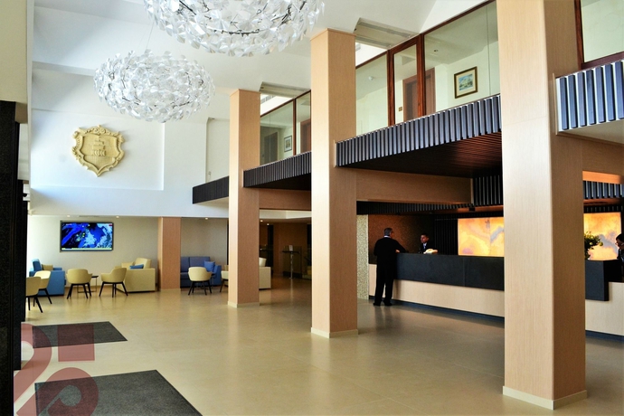Imagen general del Hotel Qawra Palace Resort and Spa. Foto 1