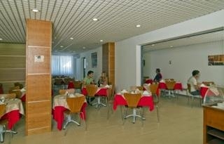 Imagen del bar/restaurante del Hotel Qawra Point Holiday Complex. Foto 3