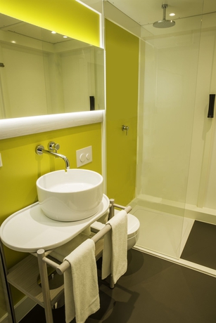 Imagen de la habitación del Hotel Qbic Amsterdam Wtc. Foto 5