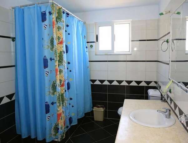 Imagen general del Hotel Qeparo Napolon Complex. Foto 9